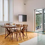 Isola Luxury Living; Big Terrace * Milán